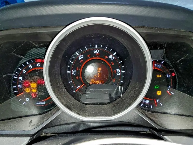 2011 TOYOTA 4RUNNER SR5  