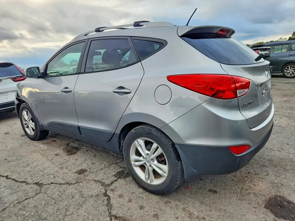 2012 HYUNDAI TUCSON GLS  
