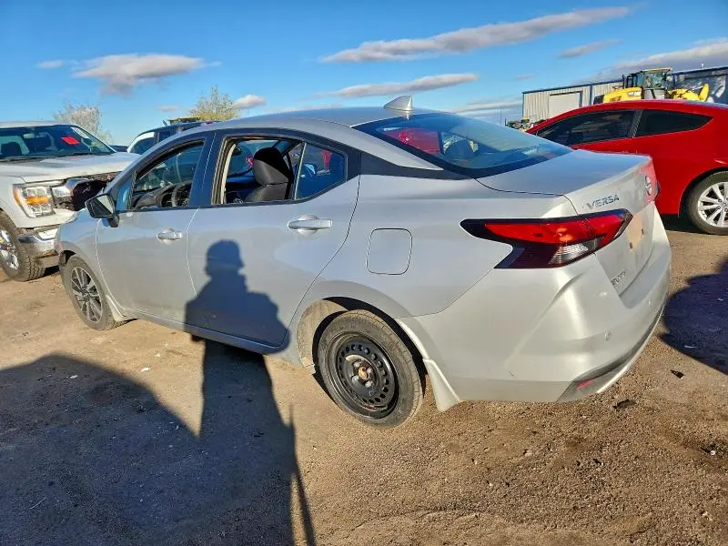 2024 NISSAN VERSA SV  