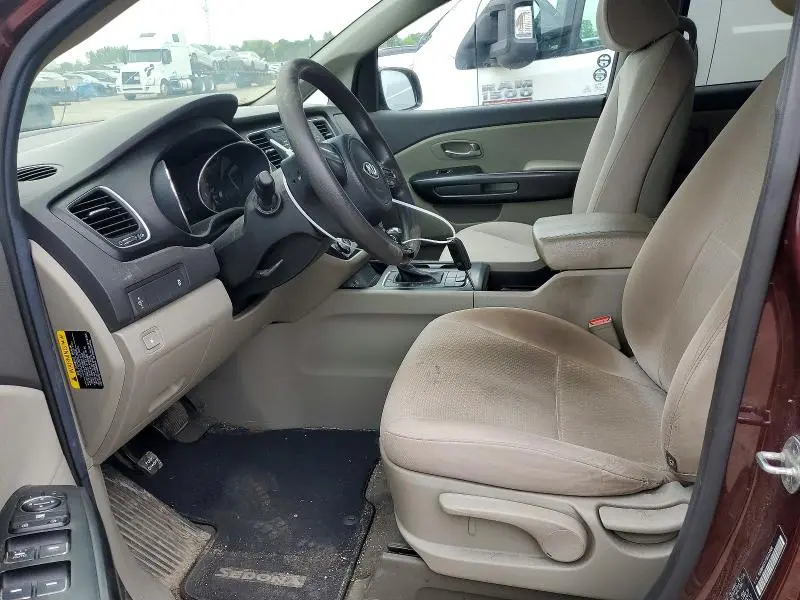 2016 KIA SEDONA L  