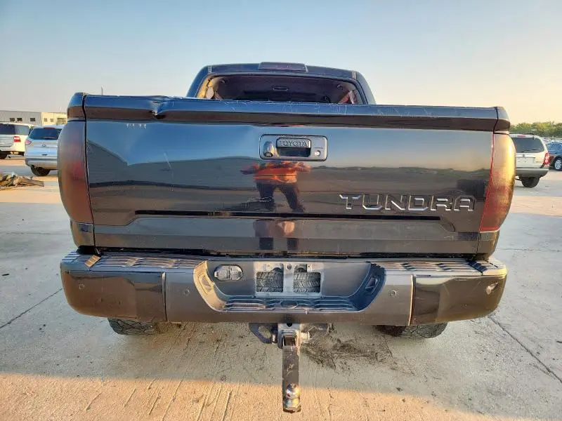 2014 TOYOTA TUNDRA CREWMAX PLATINUM  