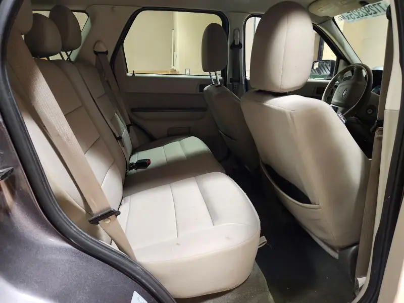 2011 FORD ESCAPE XLT  