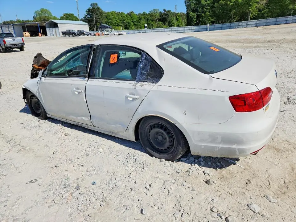2012 VOLKSWAGEN JETTA SE  
