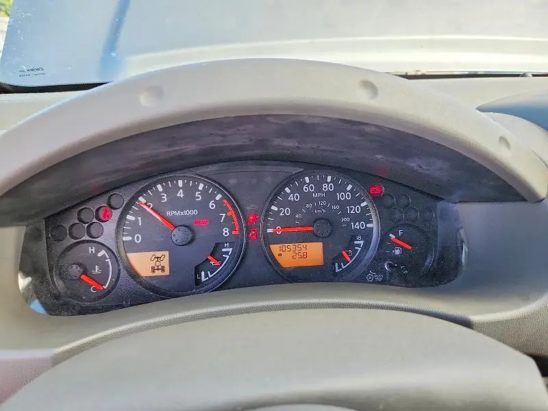 2017 NISSAN FRONTIER SV  
