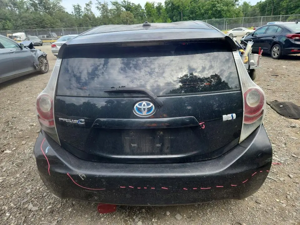 2012 TOYOTA PRIUS C THREE  