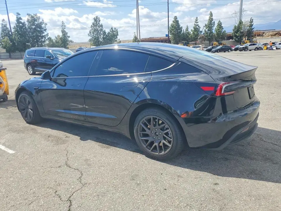 2026 TESLA MODEL 3   