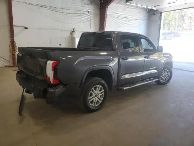 2024 TOYOTA TUNDRA CREWMAX SR  