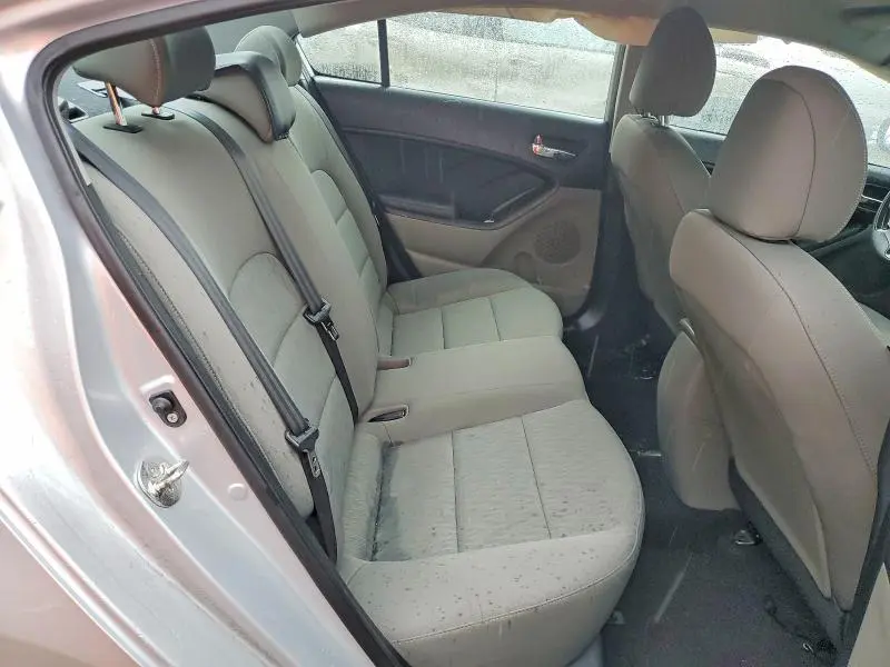 2015 KIA FORTE LX  