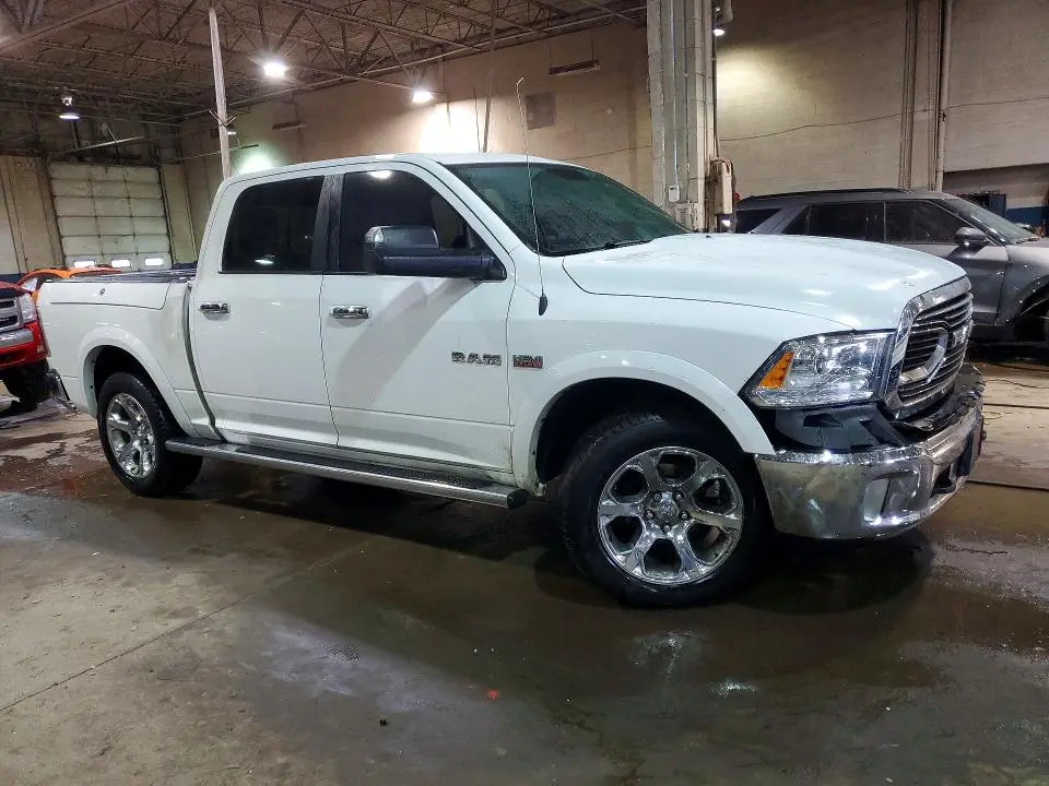 2014 RAM 1500 LARAMIE  