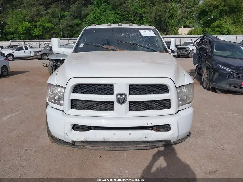 2018 RAM 2500 TRADESMAN  4X4 8' BOX