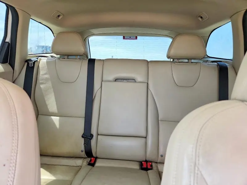 2013 VOLVO XC60 3.2  
