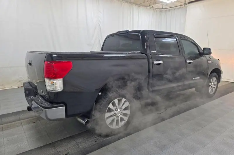 2013 TOYOTA TUNDRA PLATINUM  