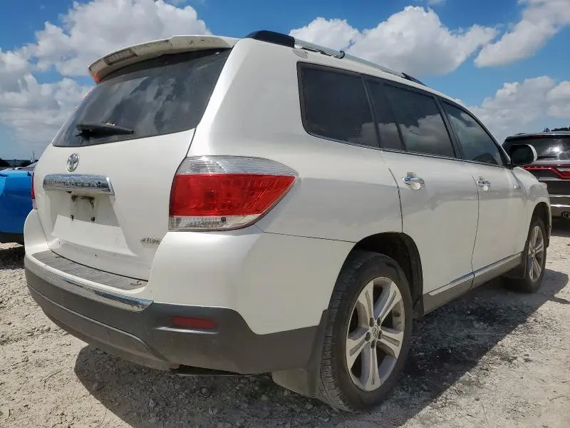 2013 TOYOTA HIGHLANDER LIMITED  