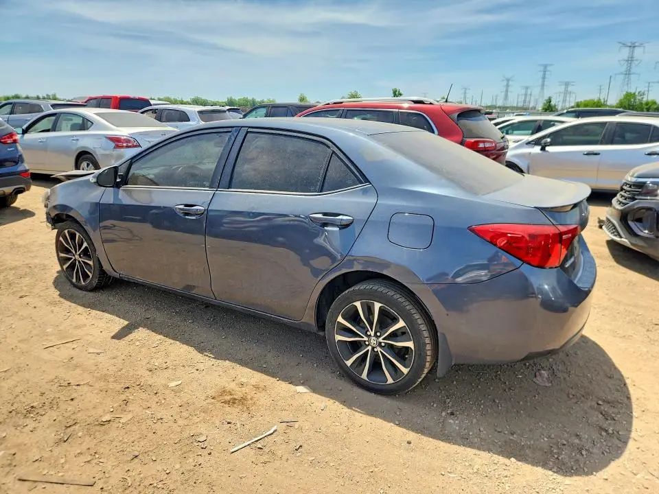 2017 TOYOTA COROLLA SE  