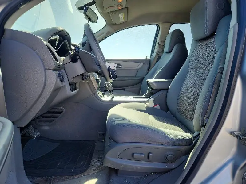2016 CHEVROLET TRAVERSE LS  