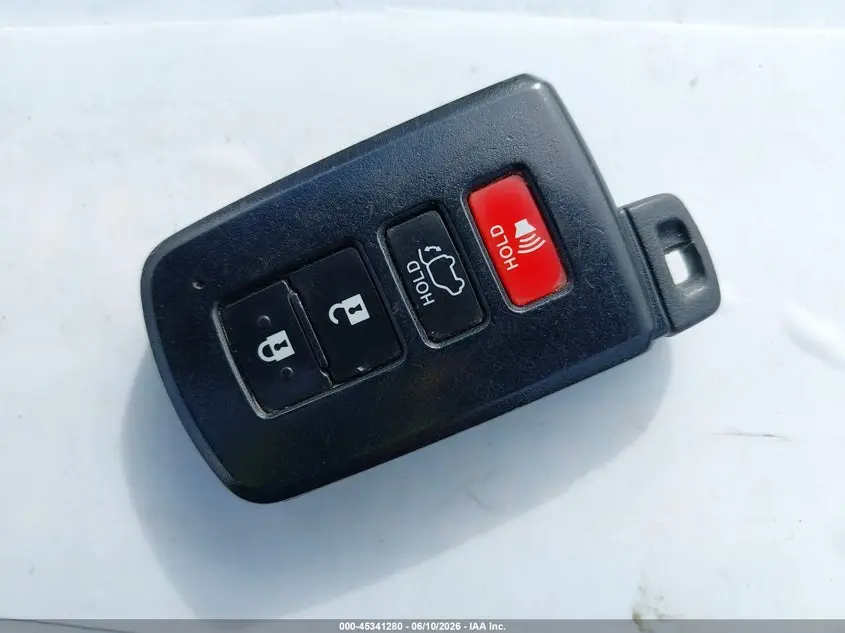 2015 TOYOTA HIGHLANDER XLE V6