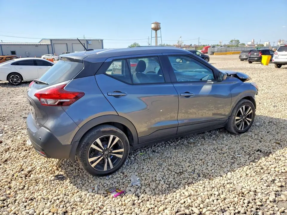 2020 NISSAN KICKS SV  