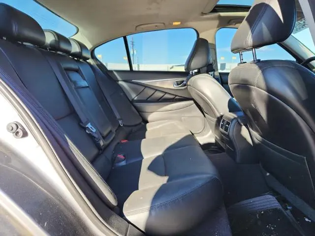 2015 INFINITI Q50 BASE  