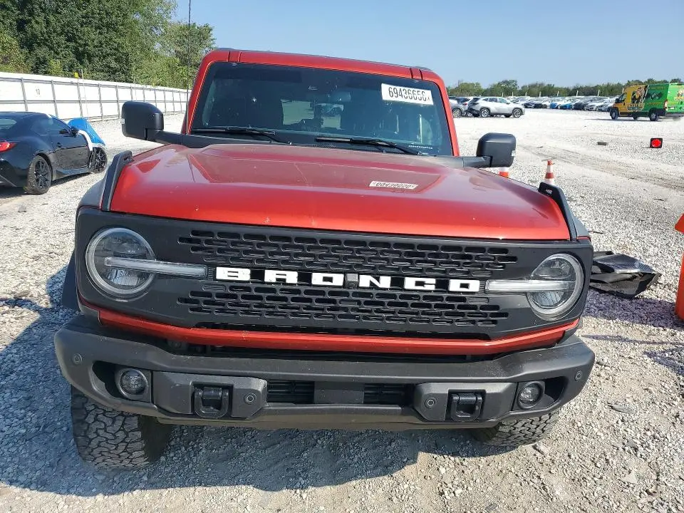 2023 FORD BRONCO BASE  
