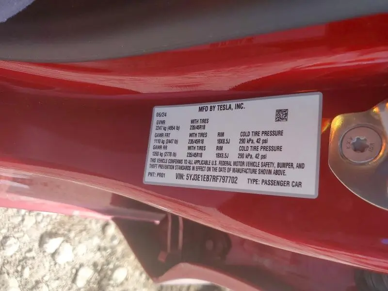 2024 TESLA MODEL 3   