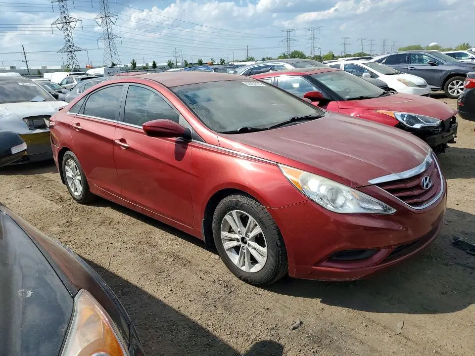 2013 HYUNDAI SONATA GLS  