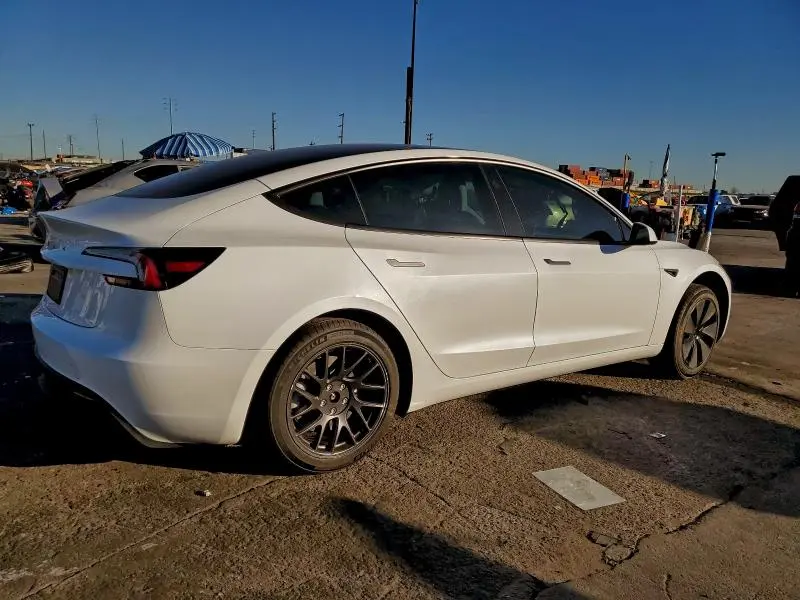 2026 TESLA MODEL 3   