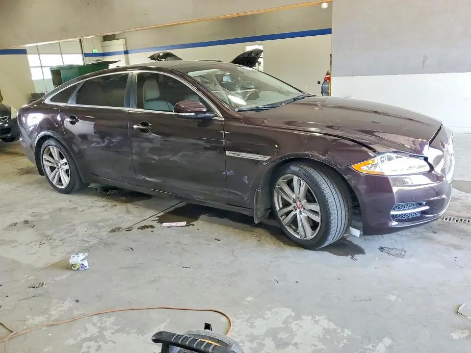 2014 JAGUAR XJL PORTFOLIO  