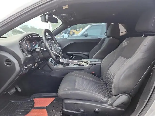 2016 DODGE CHALLENGER SXT  