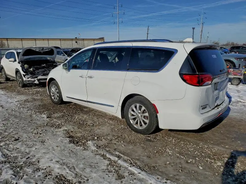 2019 CHRYSLER PACIFICA TOURING L  