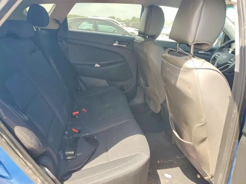 2020 HYUNDAI TUCSON SE  