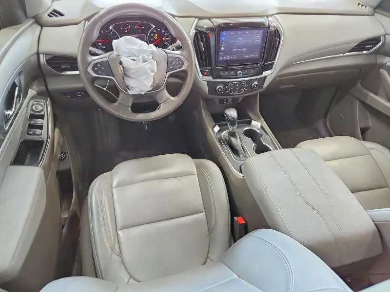 2021 CHEVROLET TRAVERSE LT  