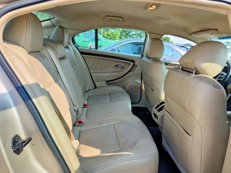 2017 FORD TAURUS LIMITED  