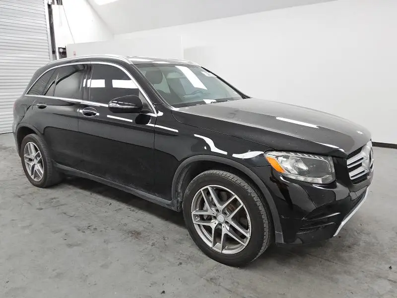 2016 MERCEDES-BENZ GLC 300  