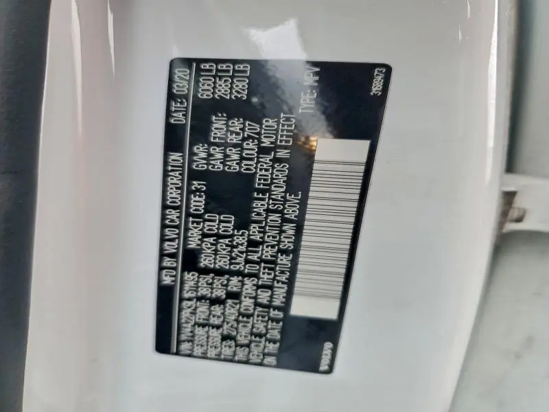 2020 VOLVO XC90 T6 MOMENTUM  