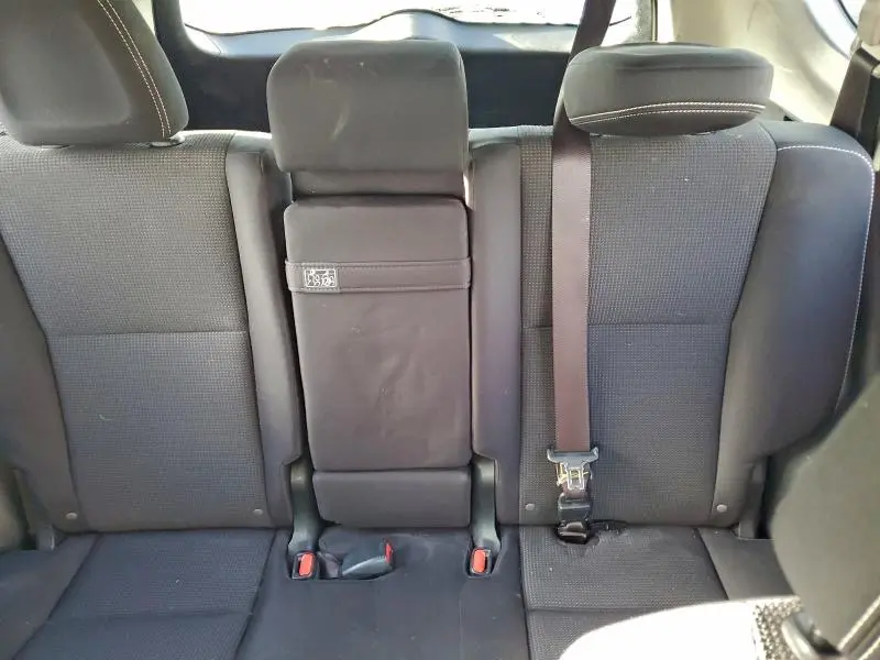 2016 TOYOTA RAV4 HV XLE  