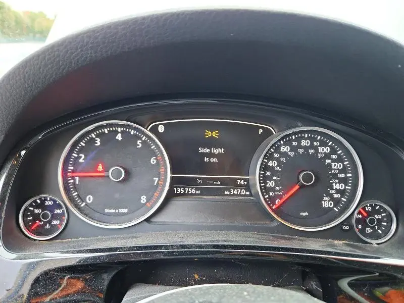 2014 VOLKSWAGEN TOUAREG V6  