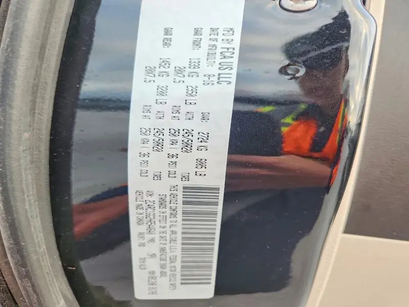 2017 CHRYSLER PACIFICA LIMITED  