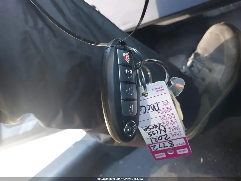 2021 NISSAN VERSA SV XTRONIC CVT