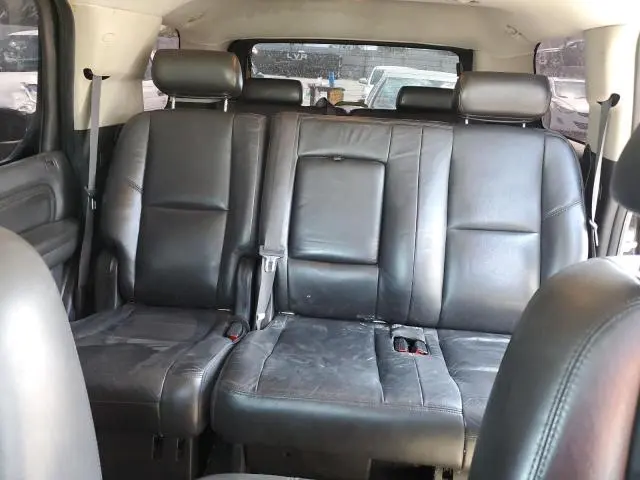 2010 CADILLAC ESCALADE PREMIUM  
