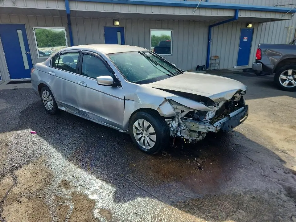 2010 HONDA ACCORD LX  