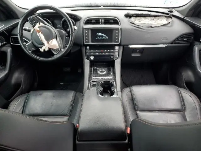 2017 JAGUAR F-PACE PRESTIGE  