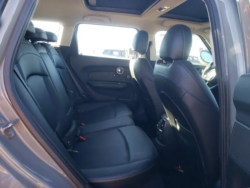 2016 MINI COOPER CLUBMAN  