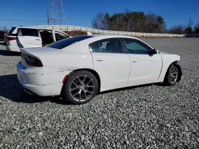 2022 DODGE CHARGER SXT  
