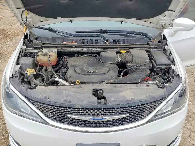 2019 CHRYSLER PACIFICA TOURING L  