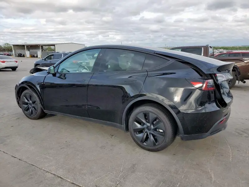2025 TESLA MODEL Y 