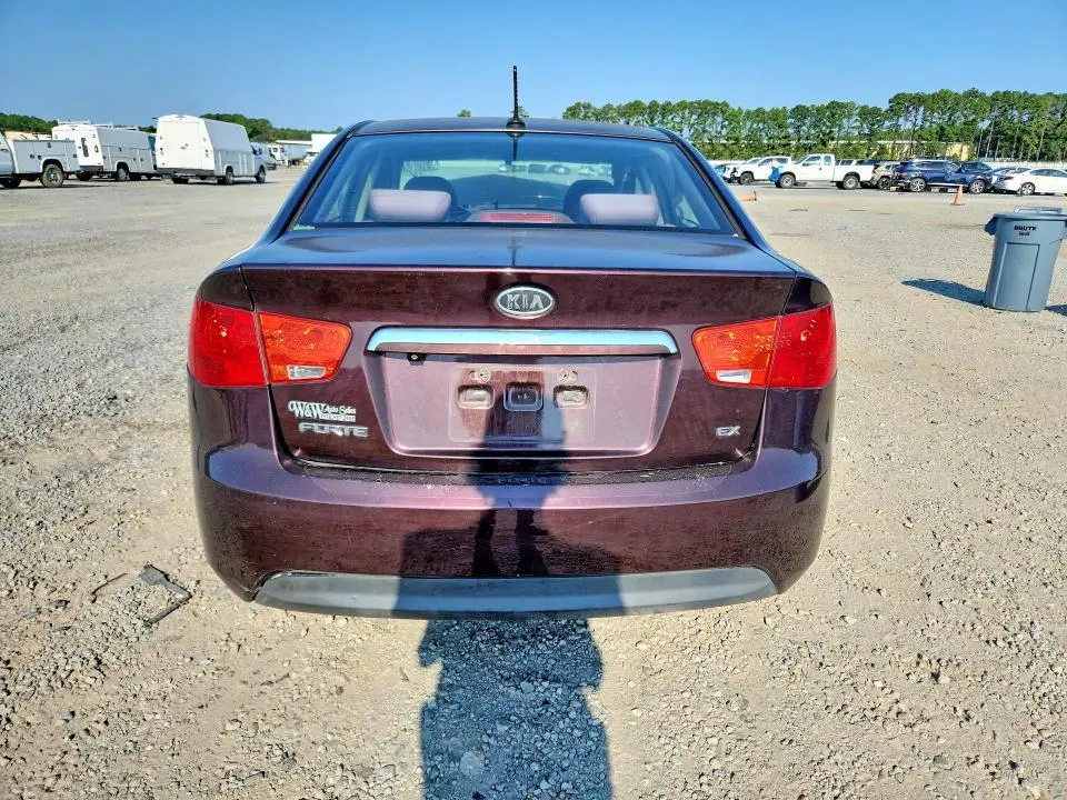 2011 KIA FORTE EX  