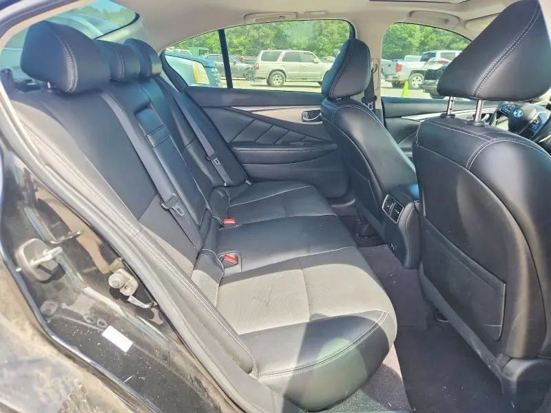 2022 INFINITI Q50 LUXE  