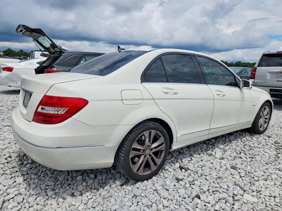 2012 MERCEDES-BENZ C 250  