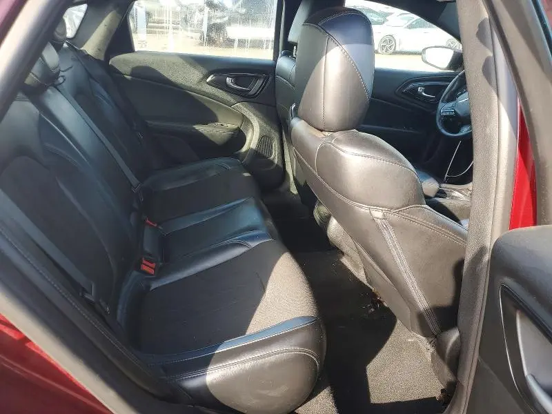 2015 CHRYSLER 200 S  