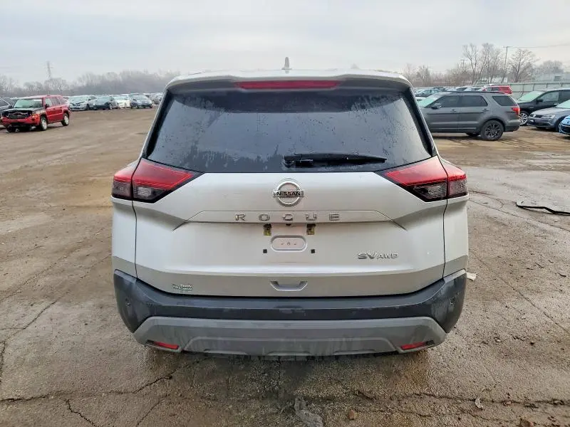 2021 NISSAN ROGUE SV  